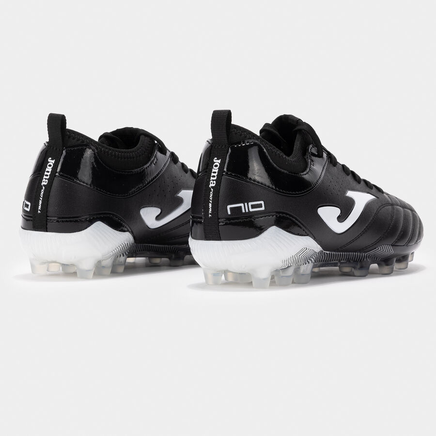 Botas fútbol Numero-10 24 césped artificial AG negro blanco